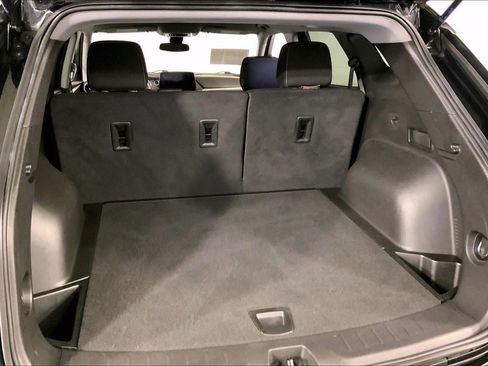 Used 2025 Chevrolet Blazer LT AWD/4WD image 4