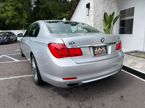 Used 2011 BMW 750Li RWD image 12