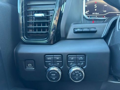 Certified 2023 GMC Sierra 1500 AT4X image 16