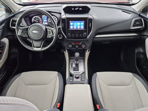 Used 2022 Subaru Forester Premium image 15