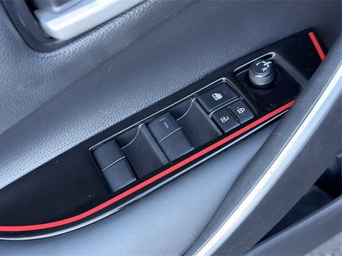Used 2023 Toyota Corolla SE image 22