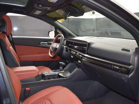 Certified 2026 Kia Sportage SX FWD image 12