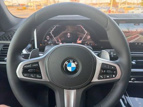 Used 2026 BMW X5 sDrive40i w/ M Sport Package RWD image 14