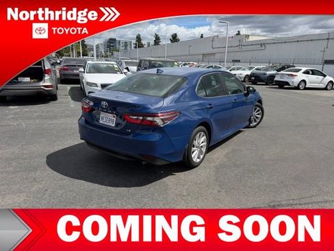 Used 2023 Toyota Camry LE w/ Convenience Package FWD image 4