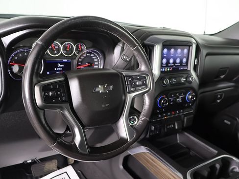 Used 2020 Chevrolet Silverado 1500 RST AWD/4WD image 22