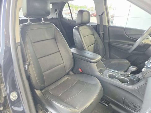 Used 2018 Chevrolet Equinox Premier FWD image 13