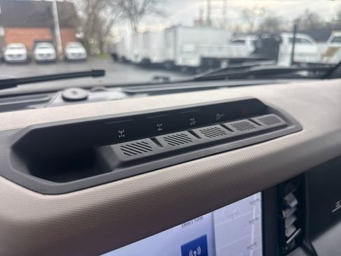 Used 2024 Ford Bronco Wildtrak AWD/4WD image 31