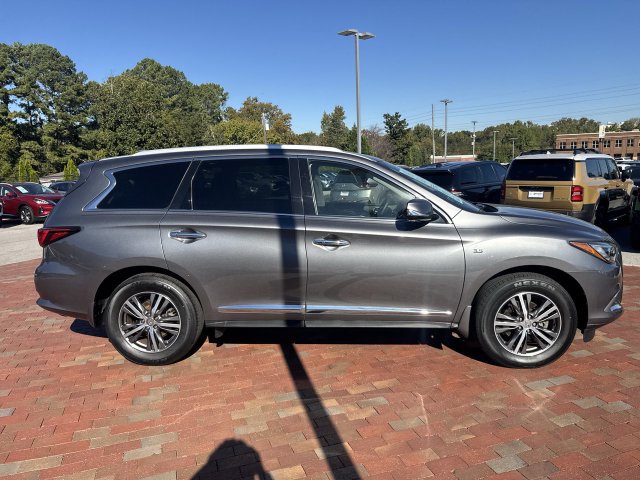 Used 2020 INFINITI QX60 Luxe w/ Essential Package FWD image 37