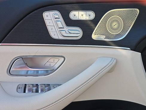 New 2026 Mercedes-Benz GLE 450 4MATIC image 13