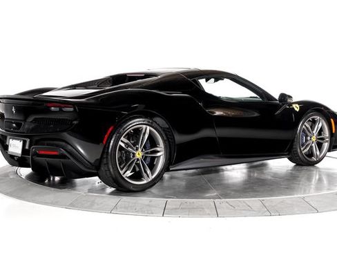 Used 2025 Ferrari 296 GTS RWD image 2