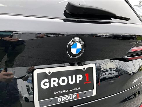 Used 2025 BMW X5 xDrive40i w/ Executive Package image 31