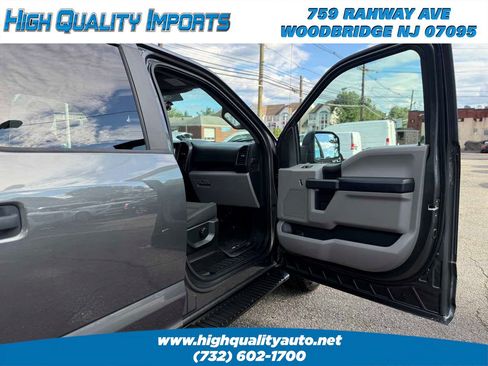Used 2017 Ford F150 XL w/ Equipment Group 101A Mid AWD/4WD image 21