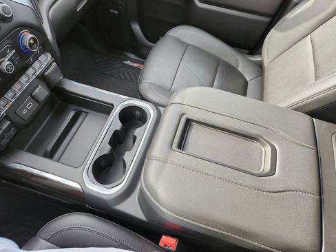 Used 2021 Chevrolet Silverado 1500 LT Trail Boss w/ Convenience Package II image 55