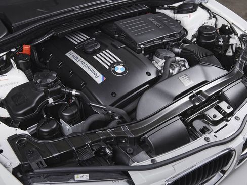 Used 2011 BMW 1 Series M image 81