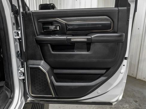 Used 2022 RAM 2500 Limited image 47