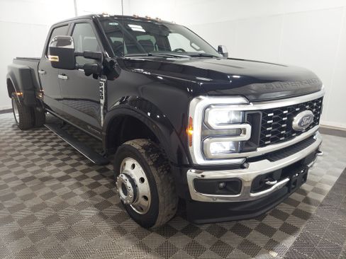 Used 2024 Ford F450 King Ranch w/ Chrome Package AWD/4WD image 4
