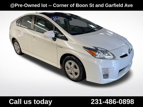 Used 2011 Toyota Prius Four w/ Solar Roof Pkg FWD image 7