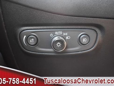 Used 2021 Chevrolet Equinox LT FWD image 39