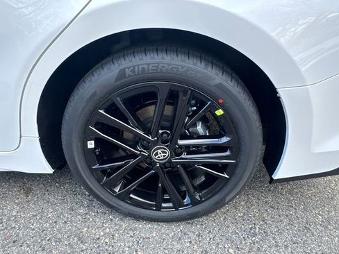 New 2026 Toyota Camry SE FWD image 13