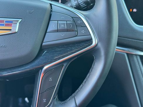 Certified 2025 Cadillac XT5 Premium Luxury image 31