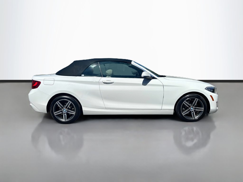 Used 2017 BMW 230i xDrive Convertible AWD/4WD image 2