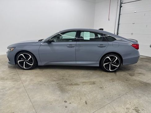Used 2022 Honda Accord Sport image 8