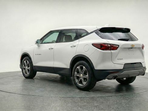 Used 2025 Chevrolet Blazer LT FWD image 6