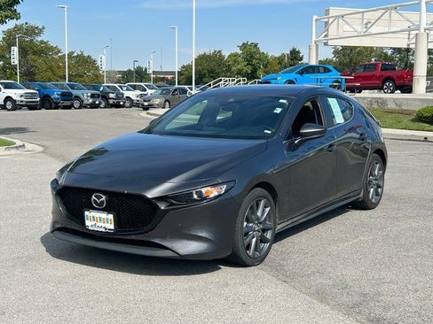 Used 2023 MAZDA MAZDA3 s image 8