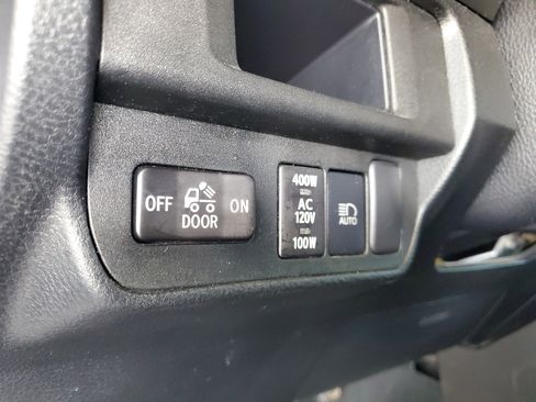 Used 2019 Toyota Tacoma TRD Off-Road RWD image 24