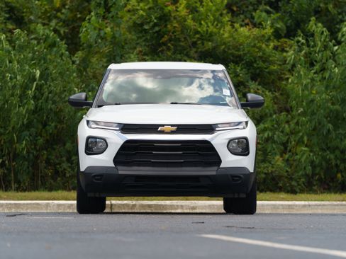 Used 2023 Chevrolet TrailBlazer LS FWD image 31