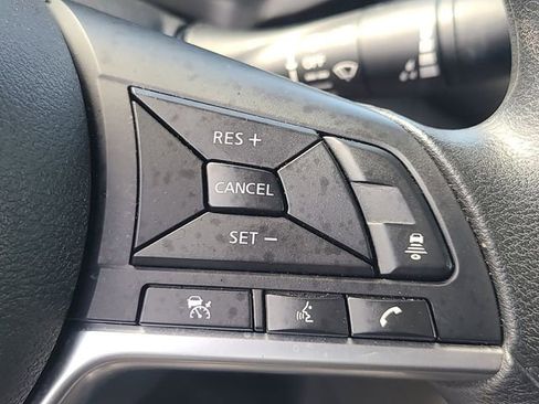 Used 2023 Nissan Sentra SV image 24