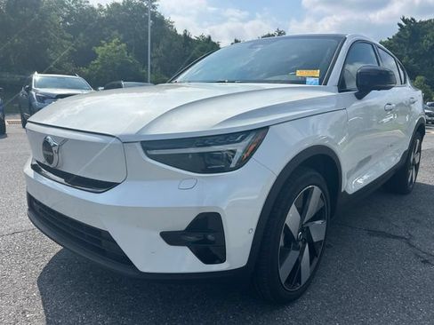 Certified 2023 Volvo C40 P8 Recharge Ultimate AWD/4WD image 1