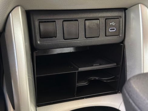 Used 2023 Toyota Corolla Cross L FWD image 22