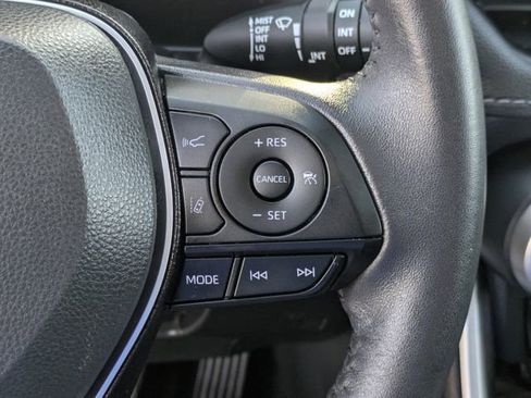 Used 2023 Toyota RAV4 Limited image 20
