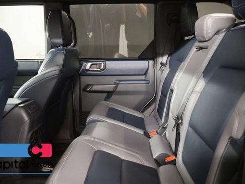 Used 2024 Ford Bronco Outer Banks AWD/4WD image 31