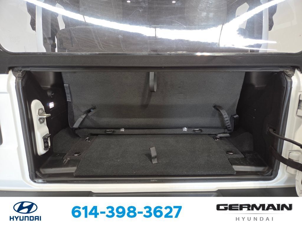 Used 2024 Jeep Wrangler Sport AWD/4WD image 21