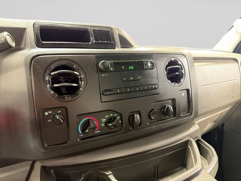 Used 2017 Ford E-350 and Econoline 350 Super Duty w/ Power Windows & Locks Group RWD image 29