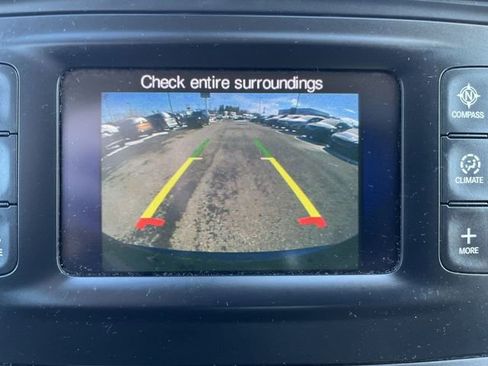 Used 2017 Chrysler Pacifica LX image 25