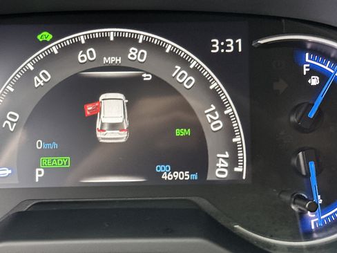 Certified 2023 Toyota RAV4 SE image 22