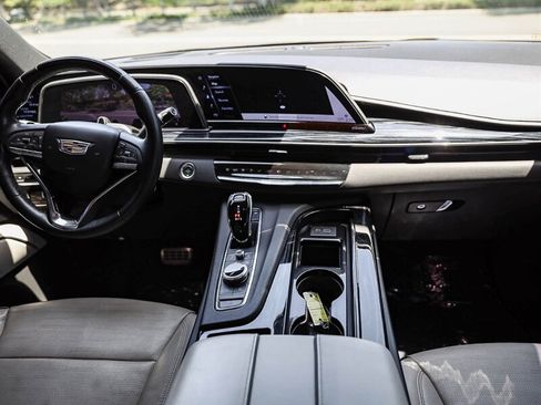 Used 2022 Cadillac Escalade Sport w/ Touring Package AWD/4WD image 17
