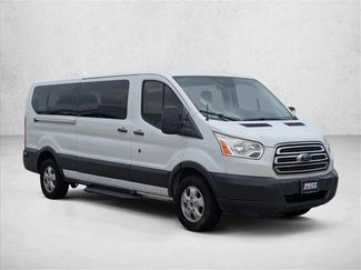 Used 2018 Ford Transit 350 XLT RWD video 3