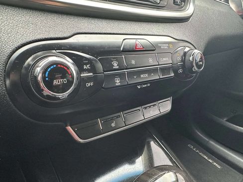 Used 2017 Kia Sorento EX AWD/4WD image 32