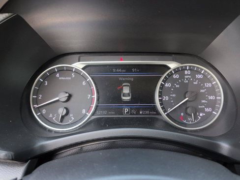 Used 2025 Nissan Sentra SR FWD image 24