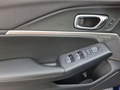 Used 2023 Acura Integra A-Spec image 12