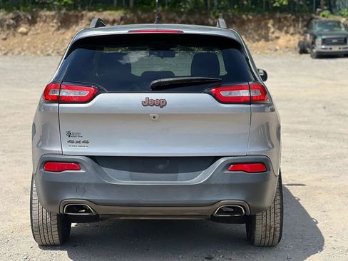 Used 2016 Jeep Cherokee 75th Anniversary AWD/4WD image 5