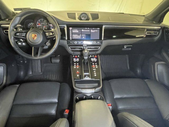 Certified 2026 Porsche Macan Turbo AWD/4WD image 25
