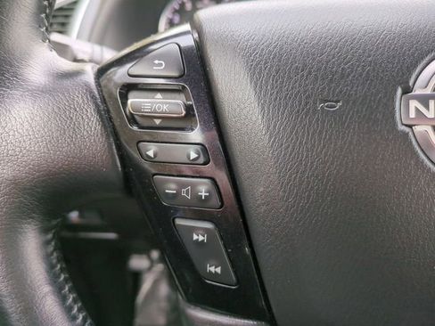 Used 2024 Nissan Armada SL w/ Captain's Chairs Package image 25