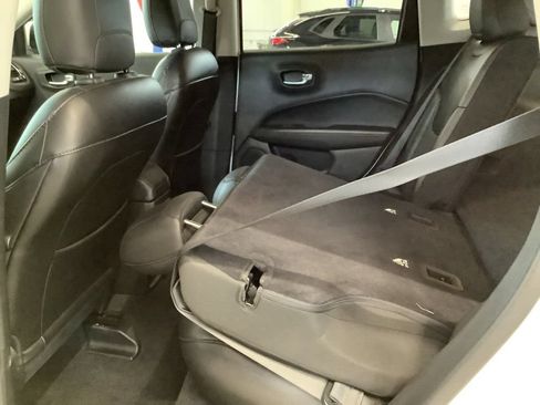 Used 2020 Jeep Compass Limited AWD/4WD image 13