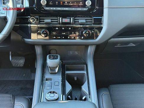 Used 2024 Nissan Pathfinder Rock Creek image 18