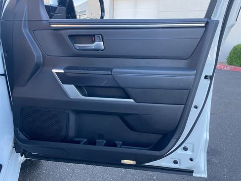 Used 2023 Toyota Tundra Platinum w/ Advanced Package image 16